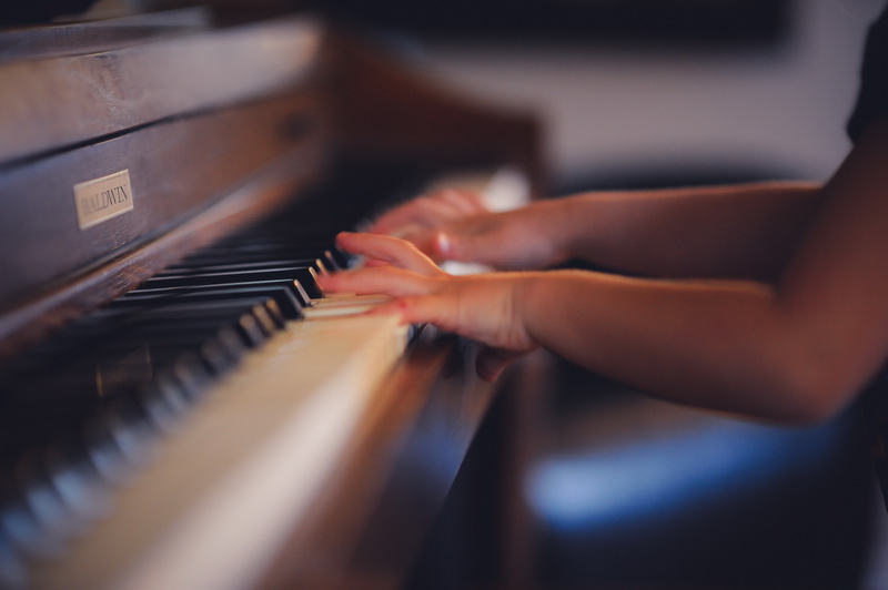 Десять причин обучать ребёнка музыке
